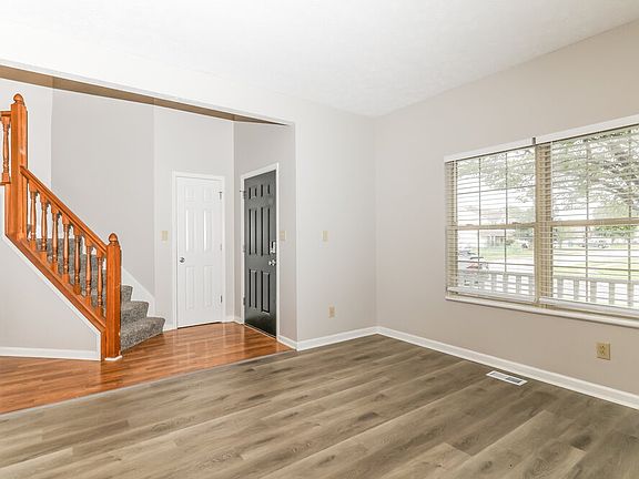 4th image of 1690 Alder Rd