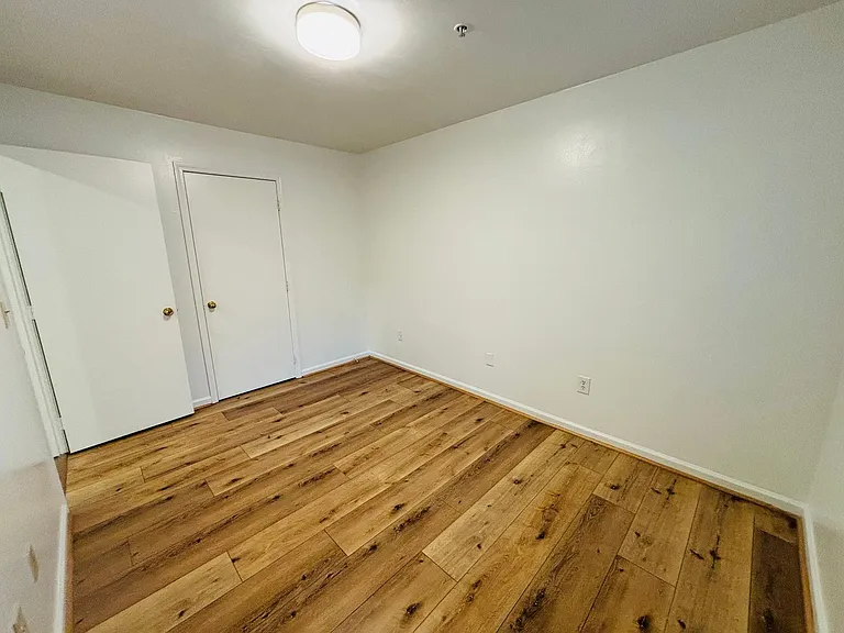 927AB - 410 Houston St. - DM — Photo 109