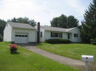 15 Blue Mountain Mnr, Saugerties, NY 12477