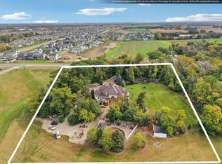 18685 Highview Ave, Lakeville, MN 55044