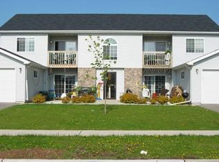 4434 Soda Creek Rd APT 3, Oshkosh, WI 54901