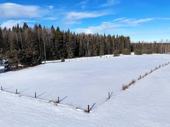 Township Road 530a, Yellowhead County, AB T7E 3A5