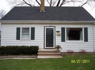 314 E Allouez Ave, Green Bay, WI 54301