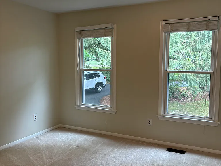 11322 Old Hopkins Rd — Photo 26