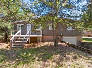 N1493 Mallard Bay Trl, Keshena, WI 54135