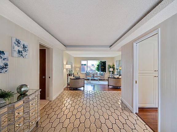 2nd image of 2211 Central Park Dr