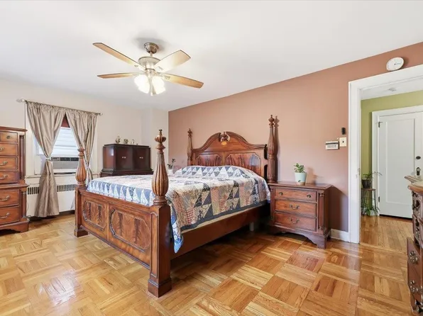 118 Avenue B image 11 of 21