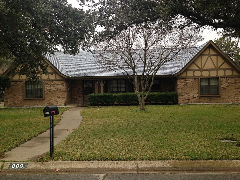 1st image of 809 Shady Creek Ct