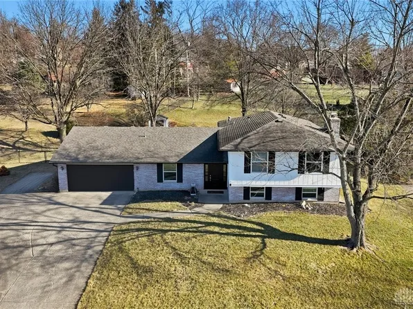 1455 Ambridge Rd, Dayton, OH 45459