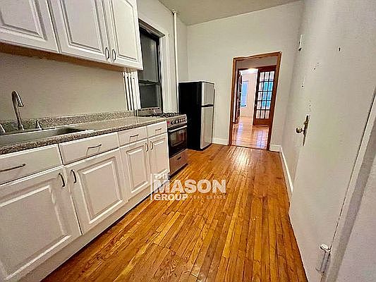 1st image of 341 E 90th St APT 3