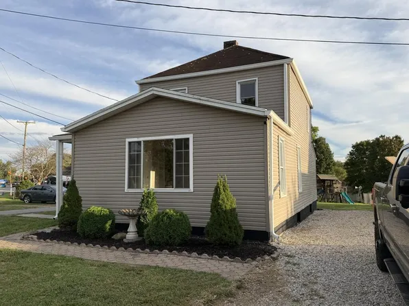 1917 Shela Blvd, Sciotoville, OH 45662