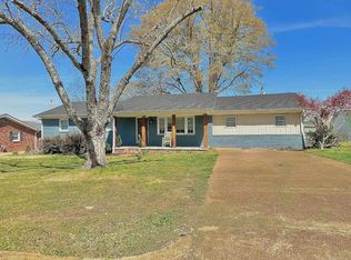 1009 Hemlock St, Tuscumbia, AL 35674