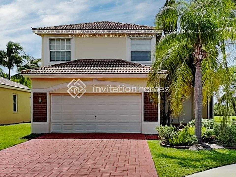 1st image of 8013 NW 70th Ave