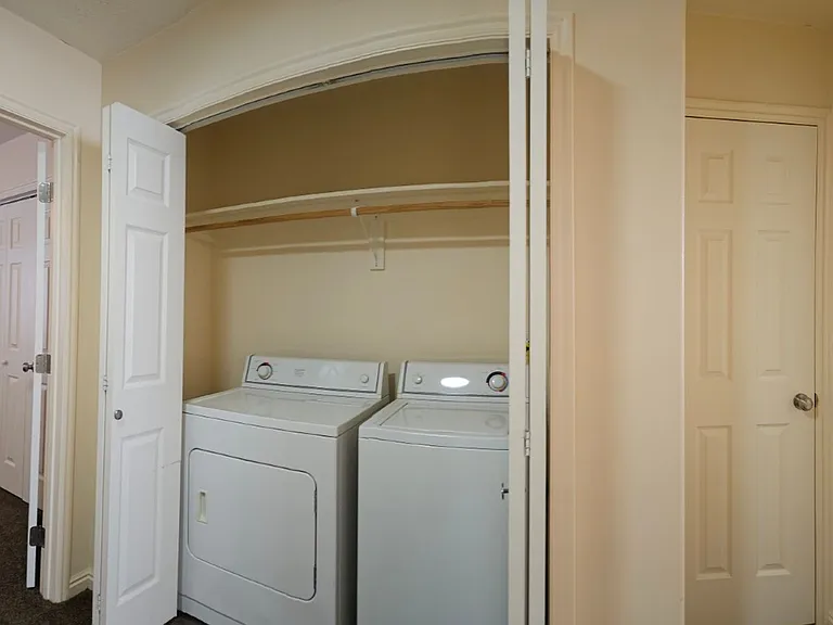 629 Countryside Ave — Photo 9