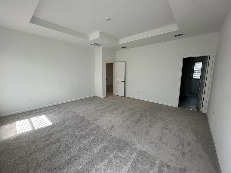 5653 Fiona Ln — Photo 31