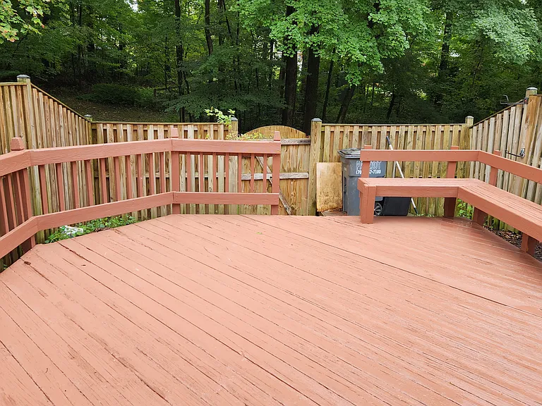 4752 Gainsborough Dr — Photo 12