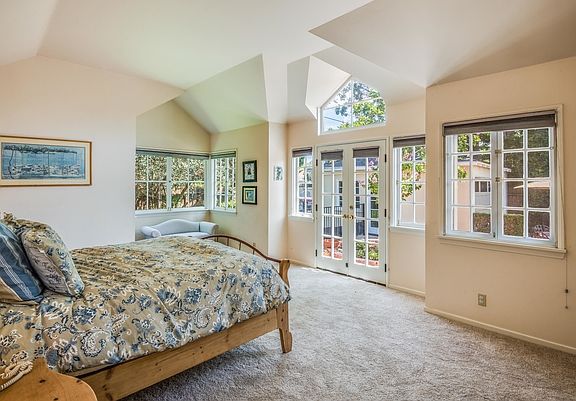 4th image of 4524 Sunnyslope Ave