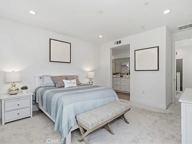 208 Yerba — Photo 19