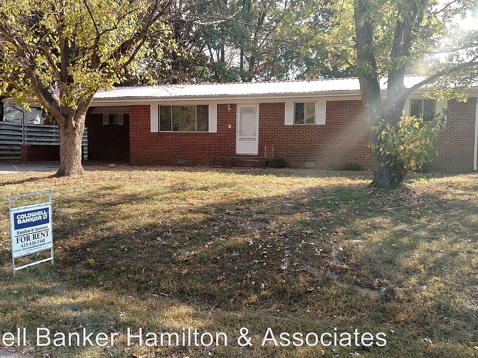 1st image of 138 Crawford Ln SE