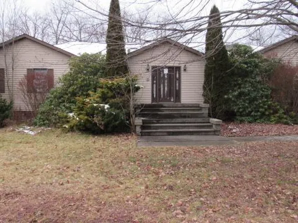 563 Bucktail Rd, Franklin, PA 16323