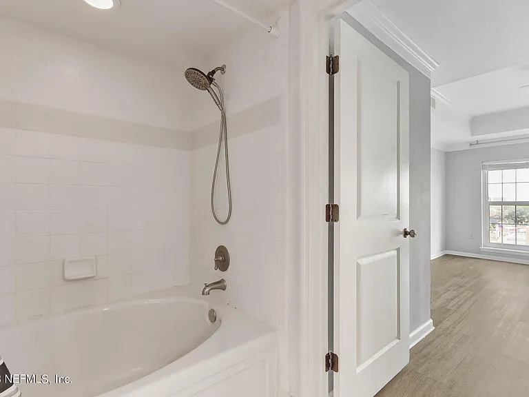 400 E Bay St #504 — Photo 74