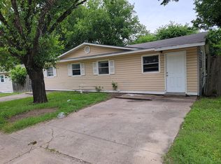 907 S 13th St, Copperas Cove, TX 76522