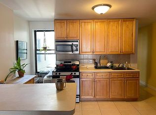 3043 49th St APT 2, Astoria, NY 11103