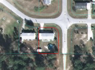 16098 NE 2nd St, Silver Springs, FL 34488