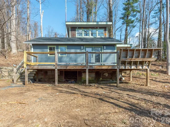 316 Oakdale Dr, Hendersonville, NC 28791