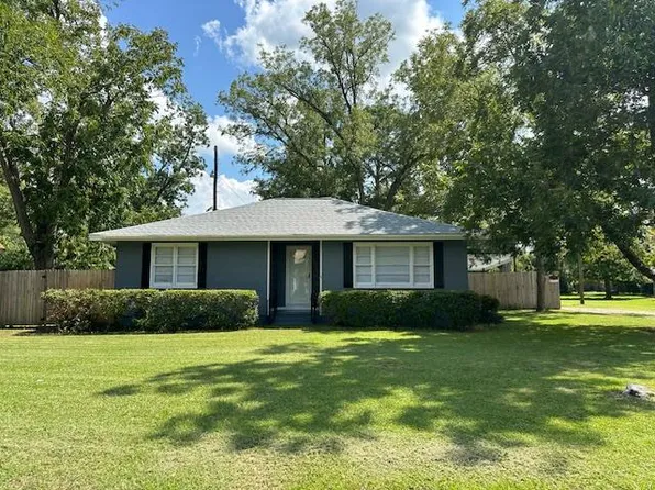 508 W Altamaha St, Fitzgerald, GA 31750