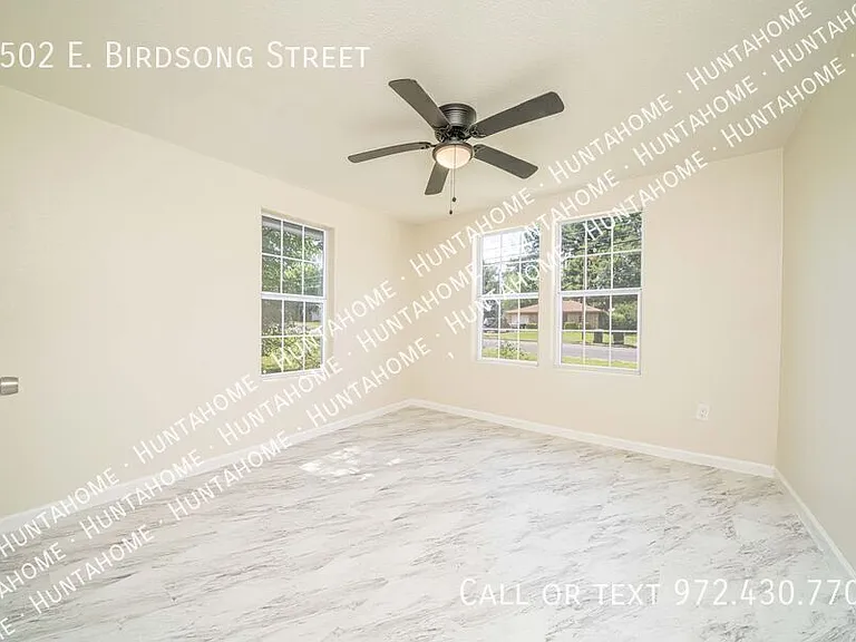 1502 E Birdsong St — Photo 9