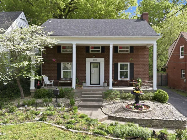 2381 Valley Vista Rd, Louisville, KY 40205