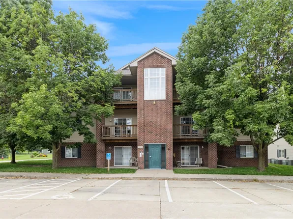 1255 SE 6th St APT 304, Grimes, IA 50111