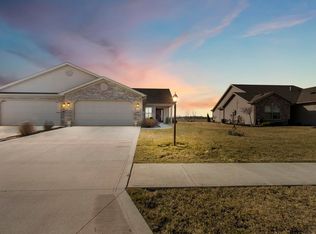 2547 Hogans Aly, Decatur, IN 46733