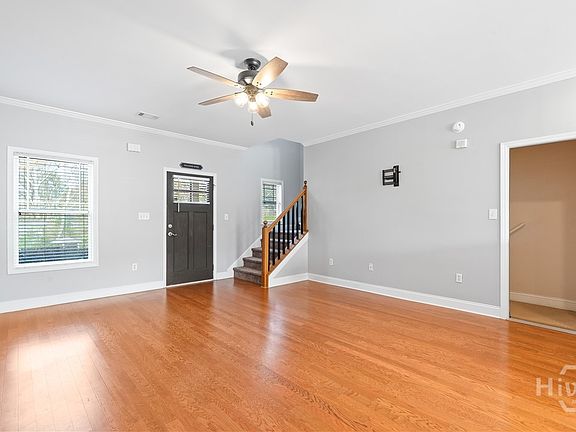 5th image of 365 Whitehall Road