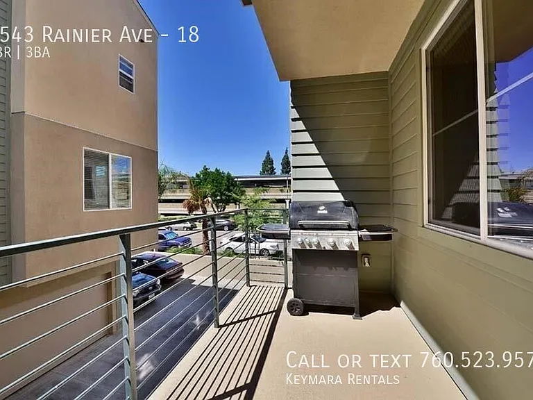 4543 Rainier Ave #18 — Photo 11