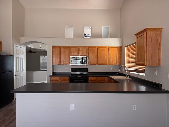 5th image of 16429 N 152nd Ct