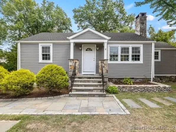 6 Lyncrest Drive, Norwalk, CT 06851