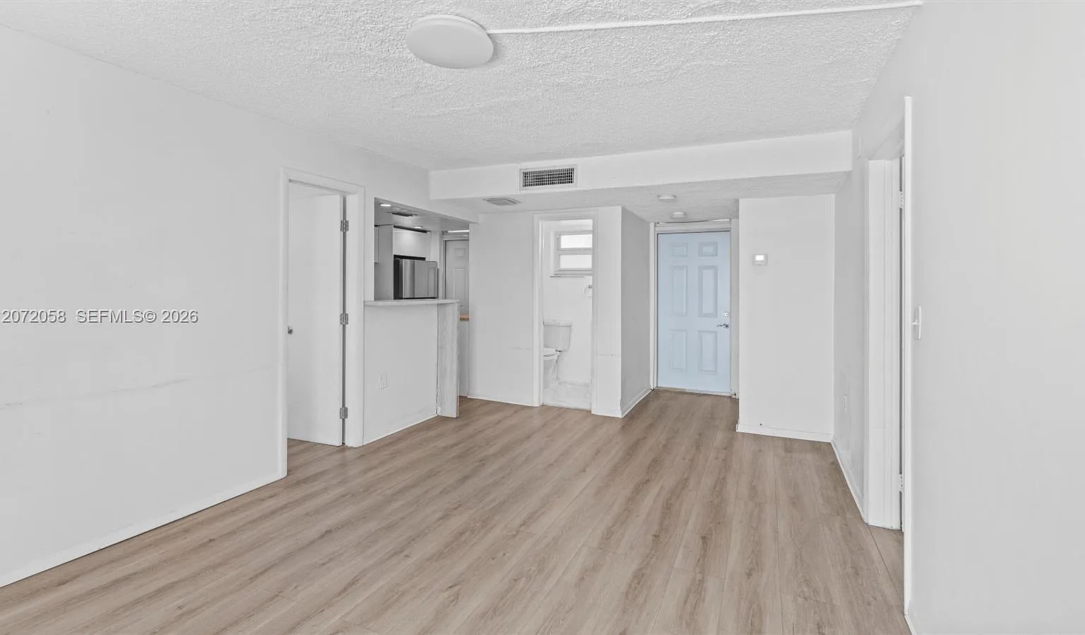 Isle Of Normandy Condo — Photo 4