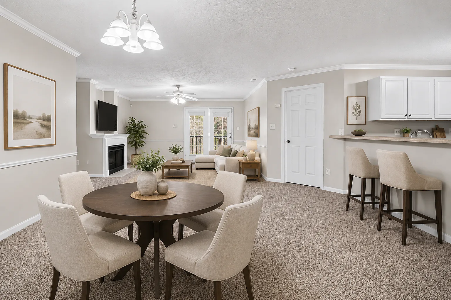 Lakeshore Grande — Photo 1