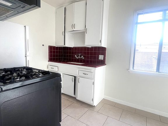 2nd image of 23 Roswell Ave #4