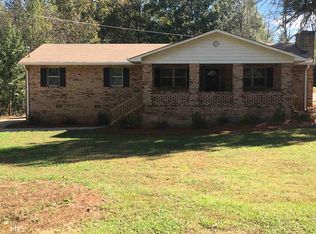 96 Jefferson Rd, Statham, GA 30666