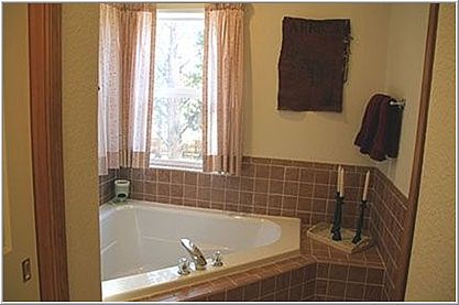 4th image of 435 Pembrook Ln