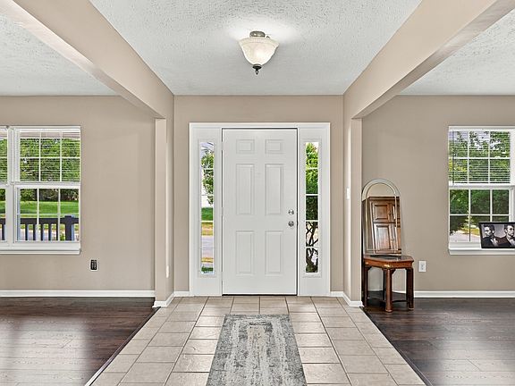 3rd image of 10133 Wellborne Dr