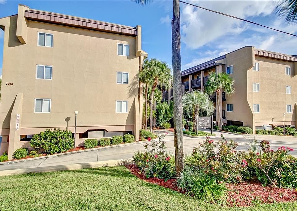 1st image of 3056 S Fletcher Ave APT 305