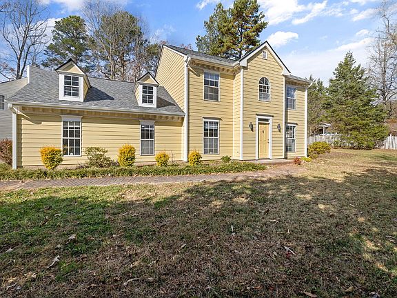 2nd image of 531 Clayton Rd