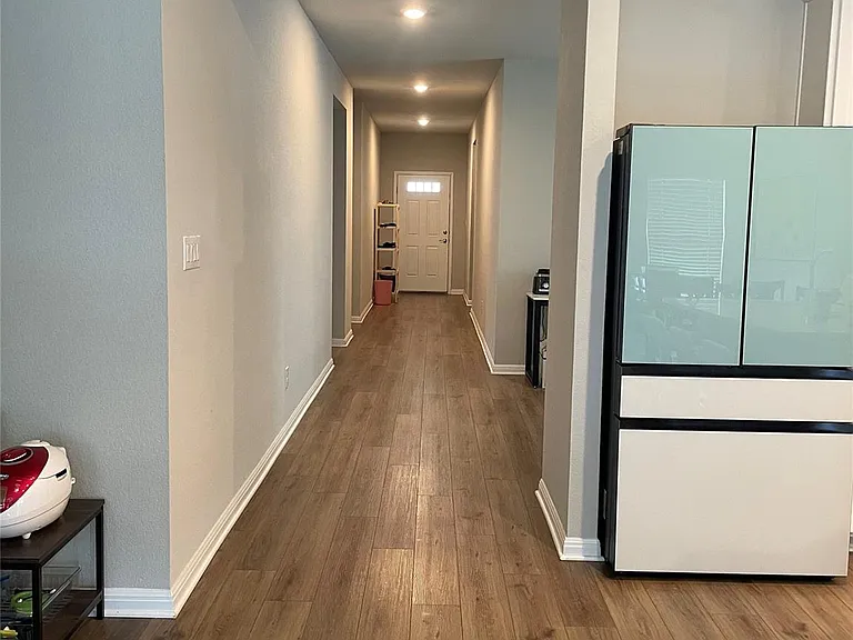 104 Greenspire Downs Dr — Photo 13