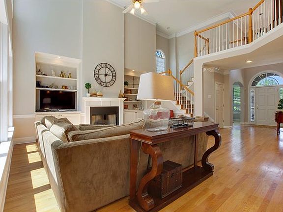 4th image of 3258 Millwood Trl SE