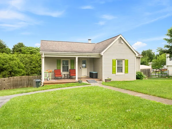 2118 Bailey Ave, Salem, VA 24153