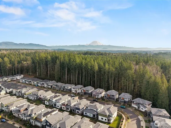 22907 SE Sycamore Street, Black Diamond, WA 98010
